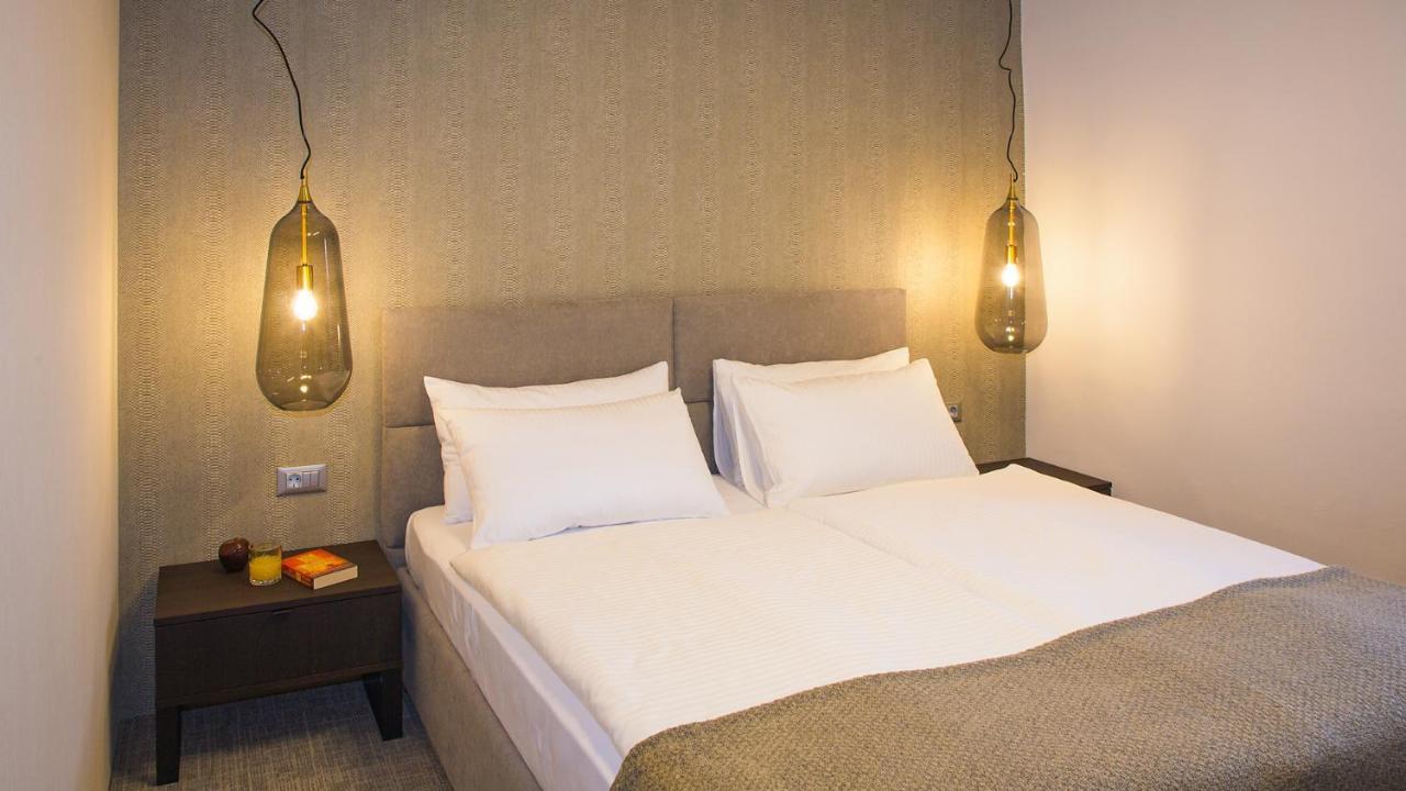 Aldila Art Rooms, Apartment And Vacation House Шмартно Экстерьер фото