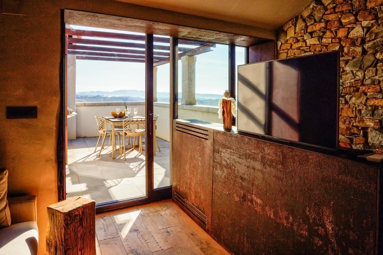 Aldila Art Rooms, Apartment And Vacation House Шмартно Экстерьер фото
